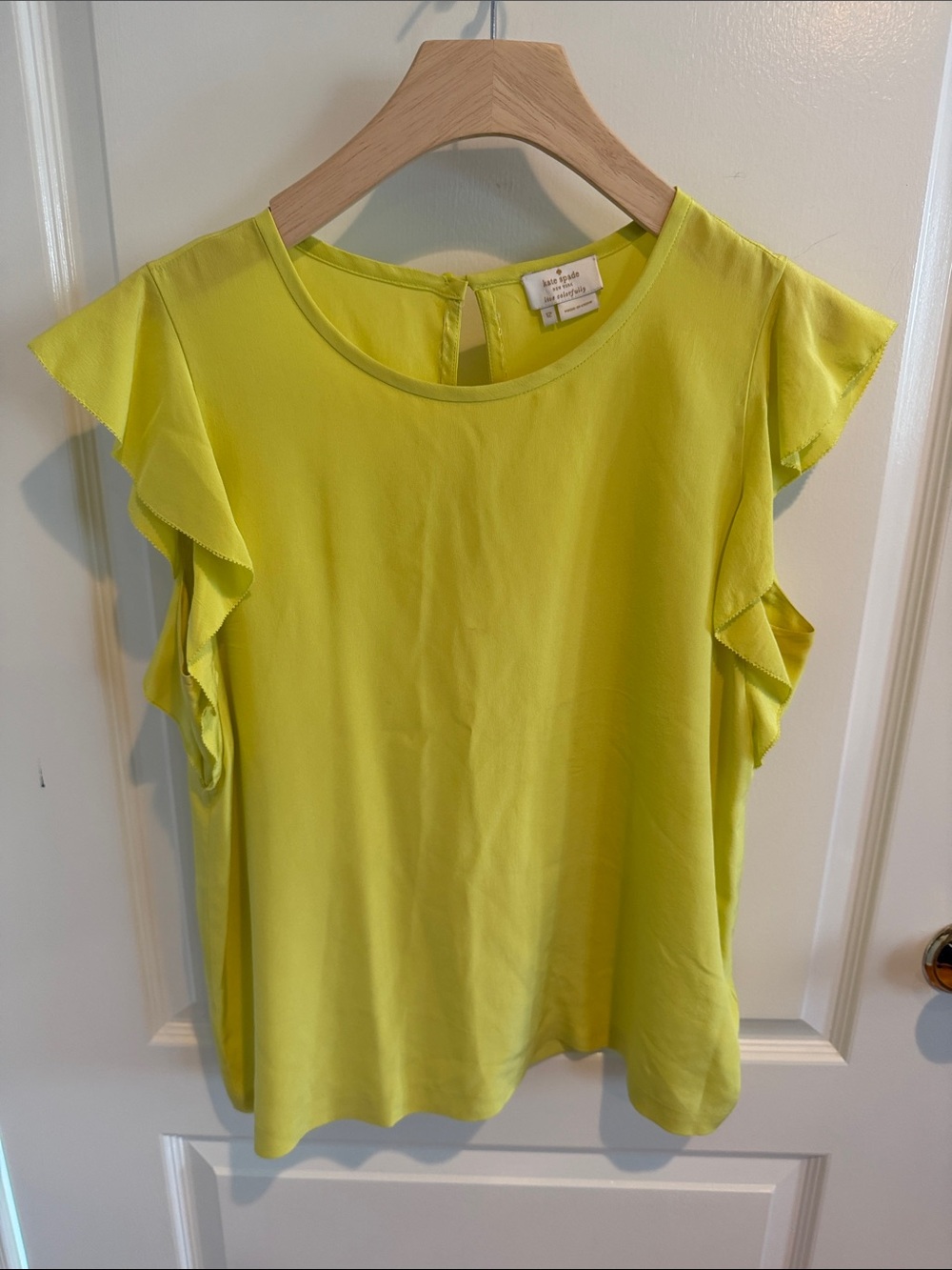 Kate Spade bright chartreuse 100% silk ruffle sleeve blouse